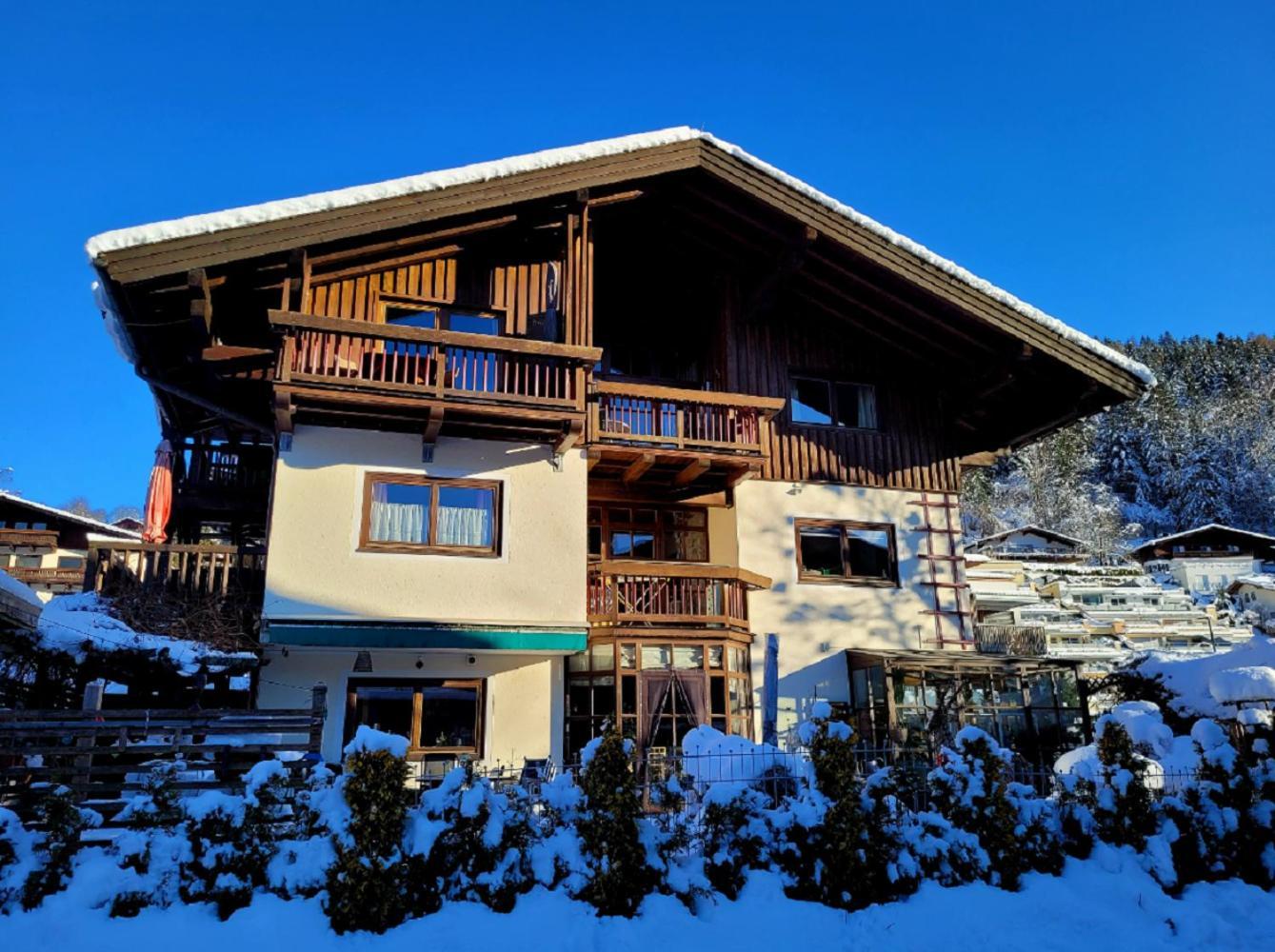 Appartementhaus Hollaus Zell am See Extérieur photo